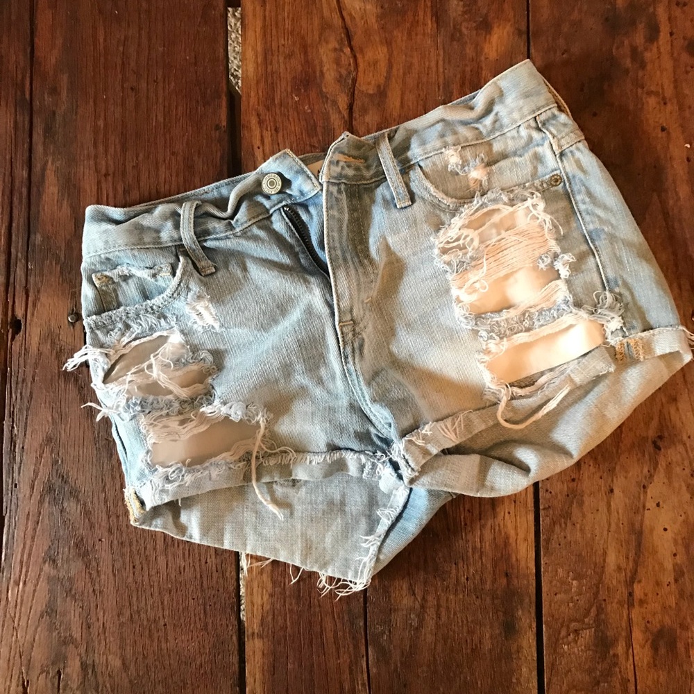 Abercrombie distresses high waisted shorts
